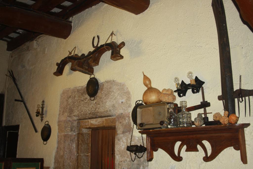 Hostal Restaurante La Diligencia Cunit Kültér fotó