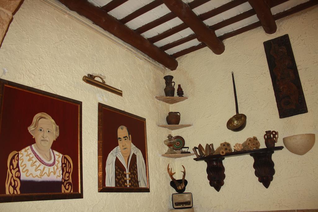 Hostal Restaurante La Diligencia Cunit Kültér fotó