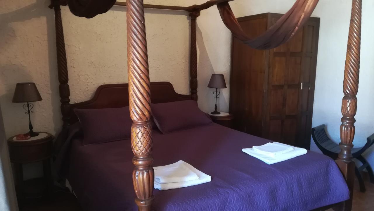Hostal Restaurante La Diligencia Cunit Kültér fotó