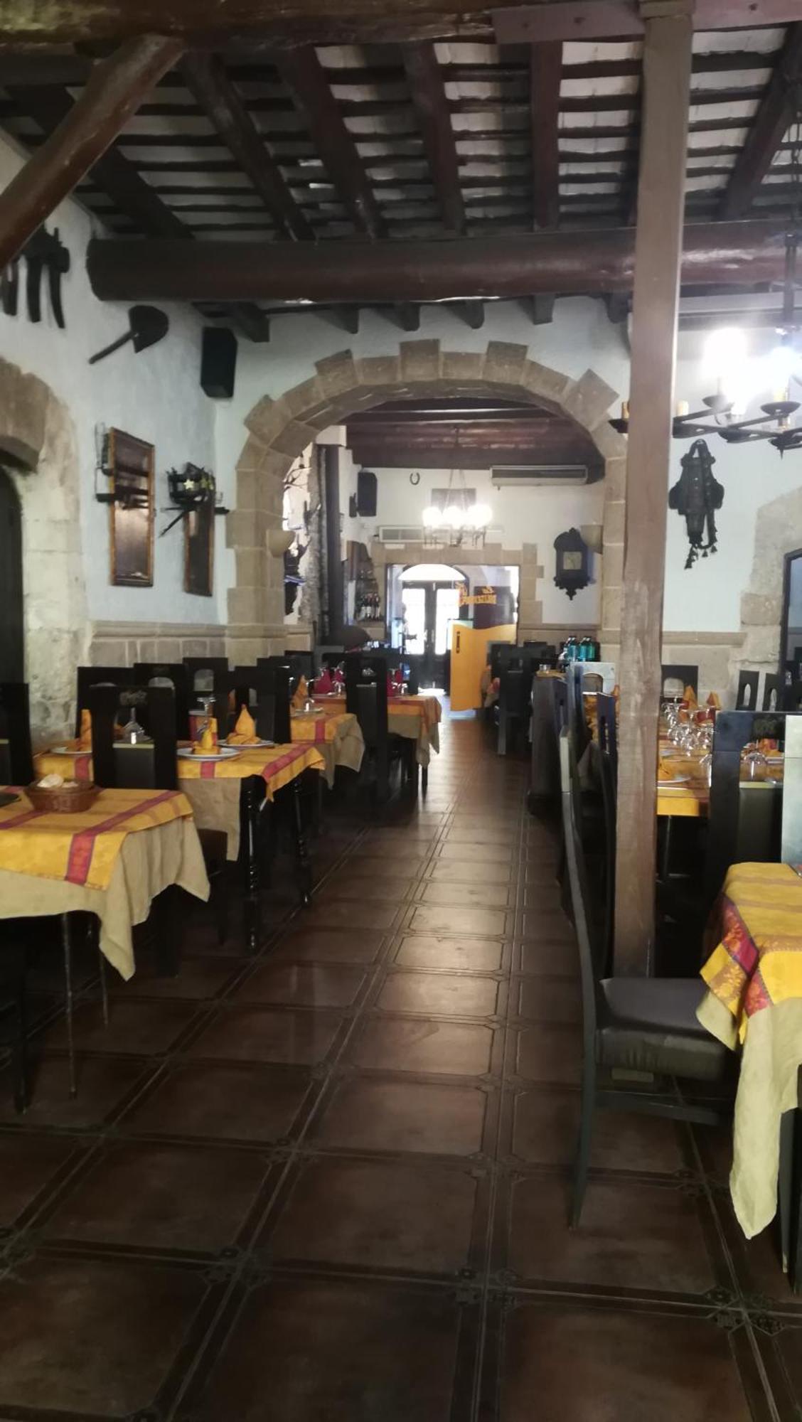 Hostal Restaurante La Diligencia Cunit Kültér fotó
