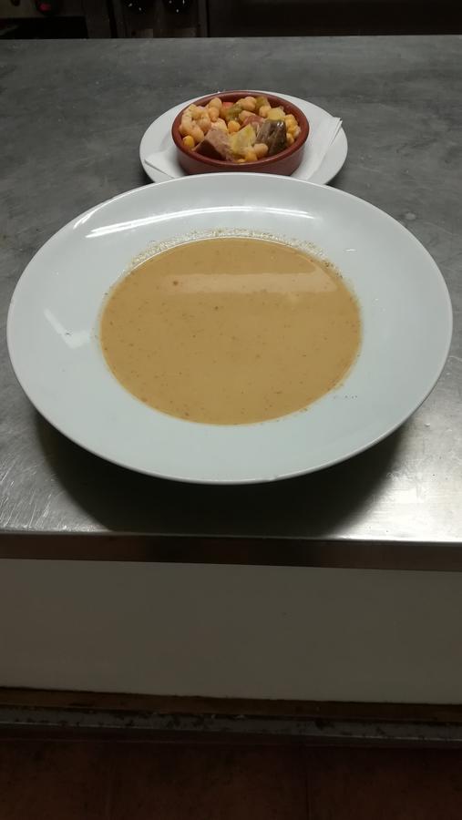 Hostal Restaurante La Diligencia Cunit Kültér fotó